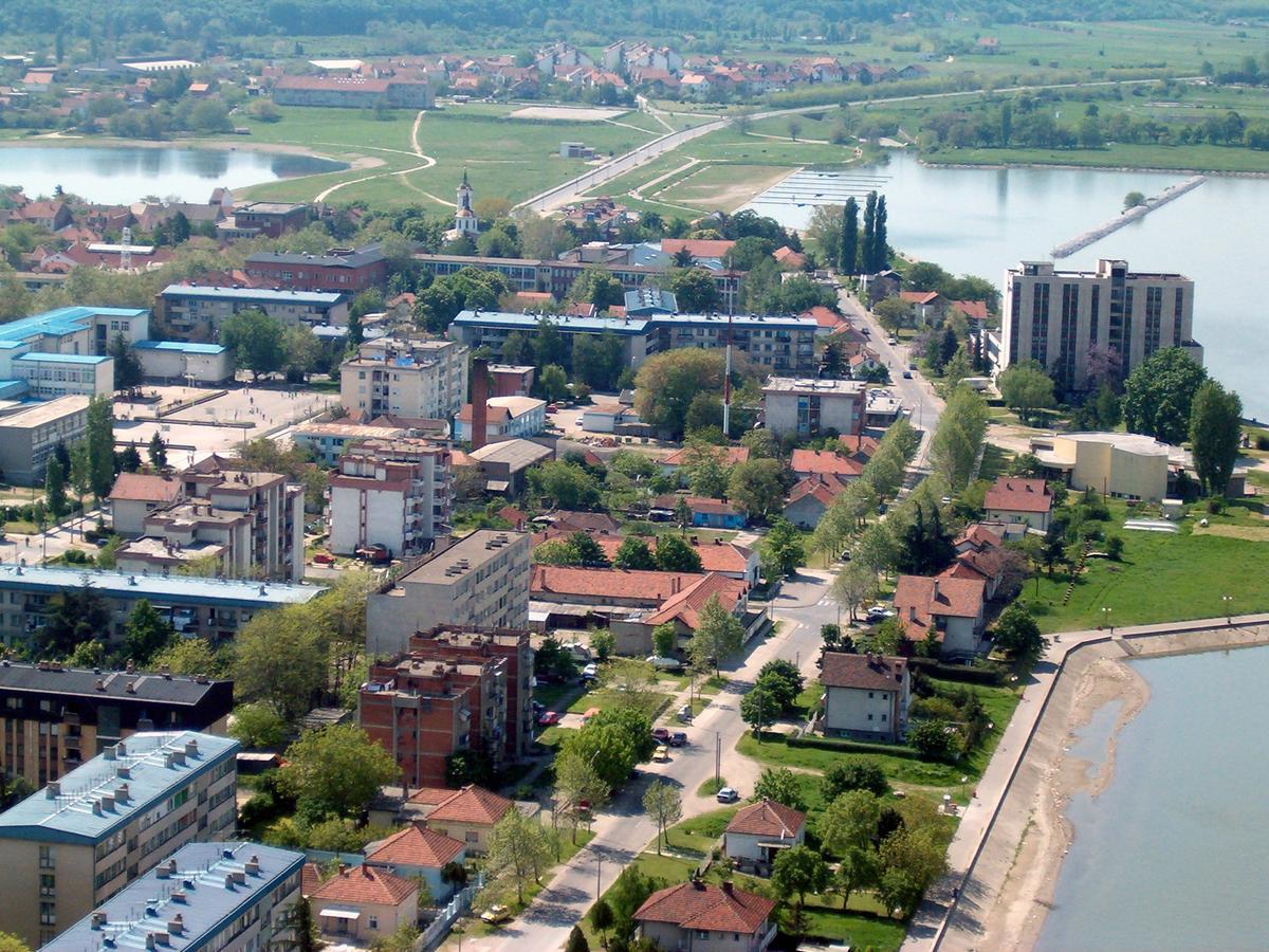 Atrijum Apartments And Rooms Kladovo Extérieur photo